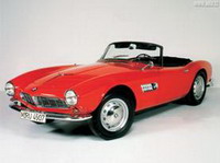 1962: дилеры получают автомобили для своих салонов